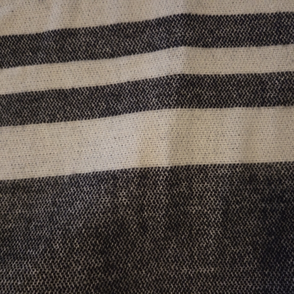 ASOS Oversized Black and Cream Striped Scarf - Picture 7 of 8